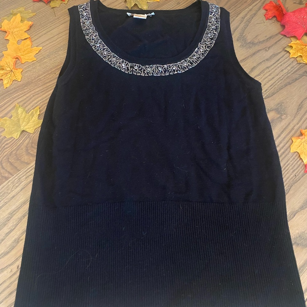 Zoe D size XL sweater shrug and shell set. Perfect for the fall/holidays!
